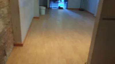 Instalación de suelo de madera natural en Hospitalet de Llobregat