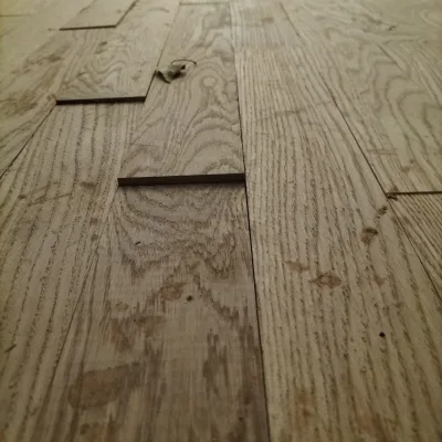 Instalación de suelo de madera natural en Toledo