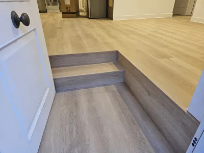 Instalación de suelo de madera natural en San Sebastián
