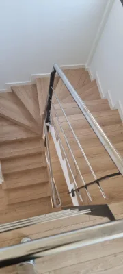 Instalación de suelo de madera natural en Barcelona
