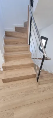 Instalación de suelo de madera natural en Barcelona
