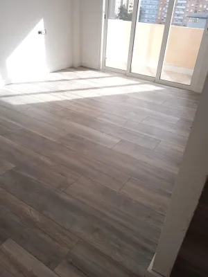 Instalación de tarima flotante clic en Valencia