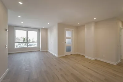 Instalación de suelo de madera natural en Tarragona
