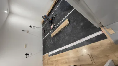 Instalación de suelo de madera natural en Valencia