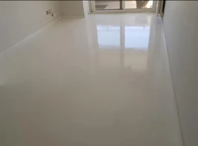 Instalación de suelo de madera natural en Móstoles