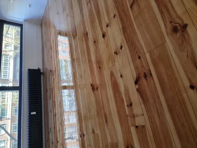 Instalación de suelo de madera natural en Móstoles