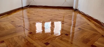 Instalación de suelo de madera natural en Madrid