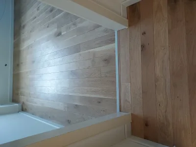 Instalación de suelo de madera natural en Gandía